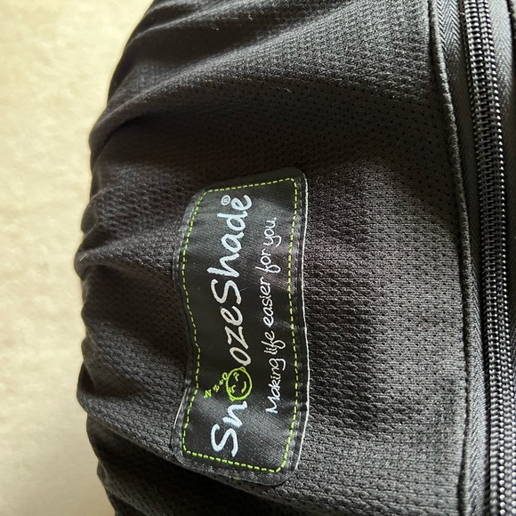 SOLD // Snooze Shade cover - Picture 3 of 7